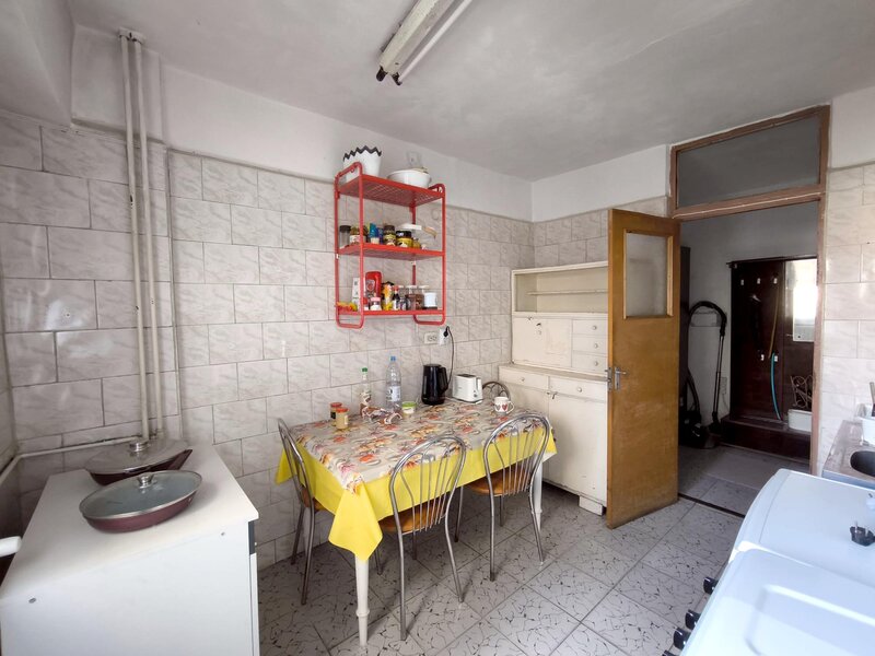 Militari Lujerului Virtutii apartament 3 camere 2 bai, 78 mp, bloc 1988